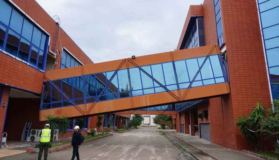 Turkey Earthquake collapsed building walkway