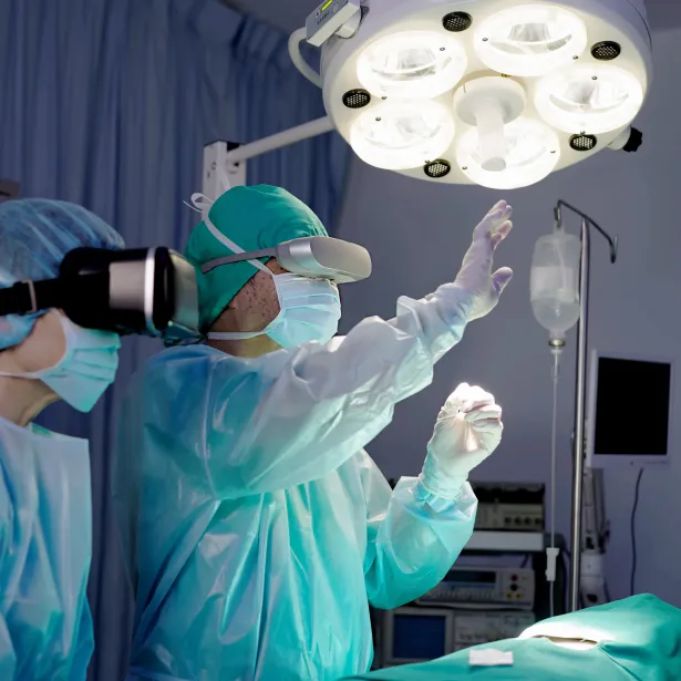 Doctors using VR headsets