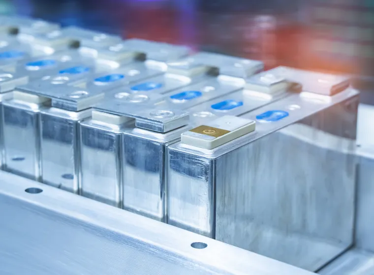 Lithium ion industrial high current batteries